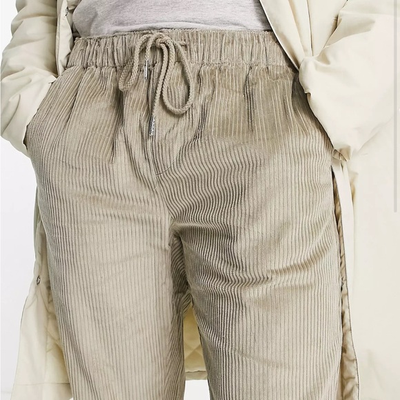 ASOS DESIGN corduroy slim pants - Picture 2 of 8
